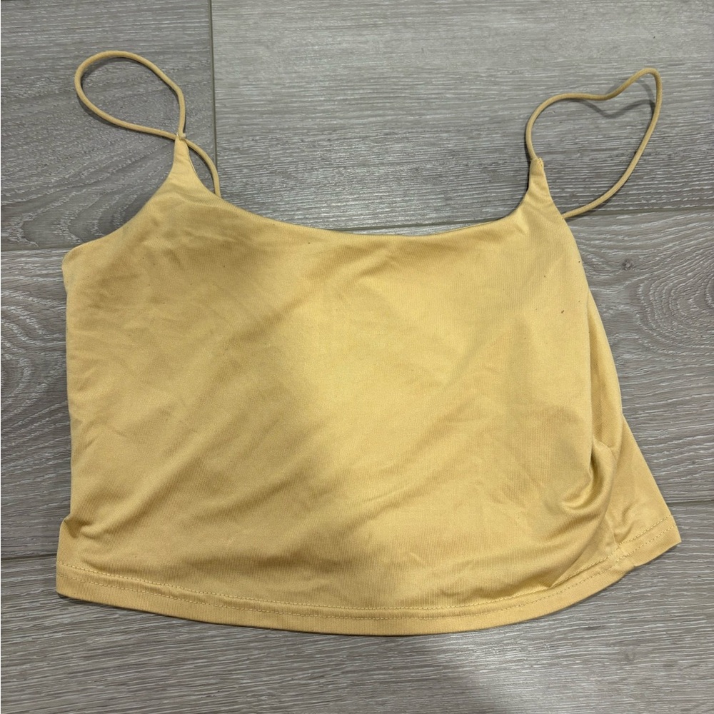 ROMWE Yellow Sleeveless Fitted Crop Camisole